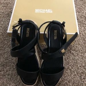Michael Kors Lowry Wedge Sz. 10 W